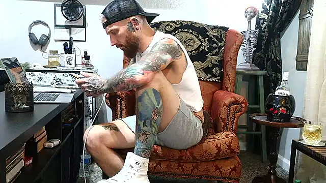 F D R  online show from April 2026 02:18:02 AM