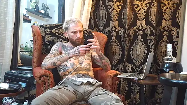 F D R  online show from April 2026 05:44:01 AM