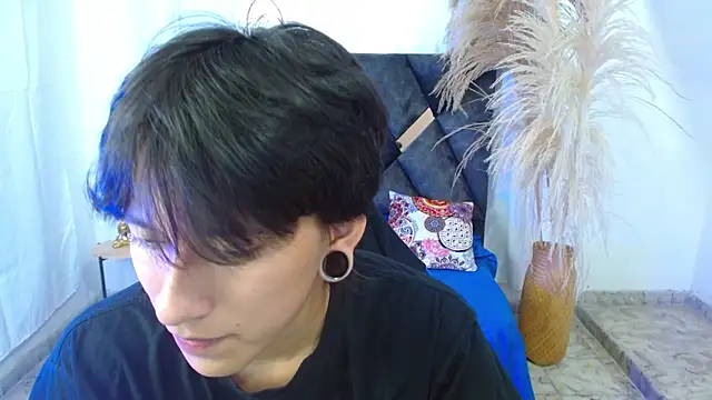 nikoo 18 online show from March 2026 01:26:02 PM