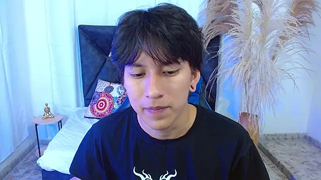 Snapshot of nikoo_18 chatting on February 2026 01:32:01 PM nikoo 18 online show from February 2026 01:32:01 PM