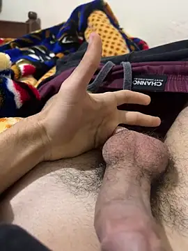 Snapshot of X7med chatting on February 2026 12:43:01 AM X7med online show from February 2026 12:43:01 AM