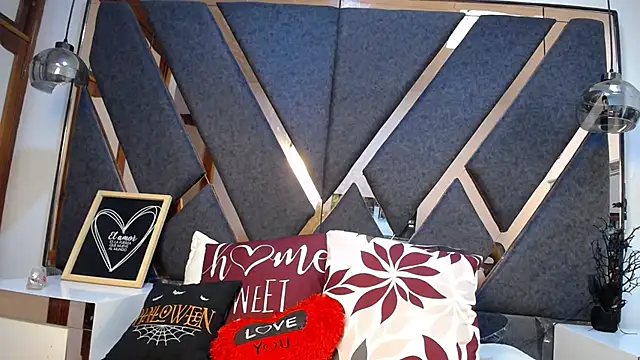 Snapshot of Maggyx chatting on May 2026 01:39:02 PM Maggyx online show from May 2026 01:39:02 PM