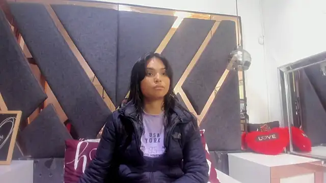 Snapshot of Maggyx chatting on July 2026 02:10:02 PM Maggyx online show from July 2026 02:10:02 PM
