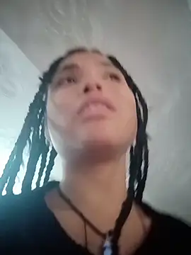 Maggyx online show from February 2026 01:22:02 PM