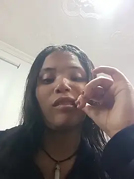 Maggyx online show from February 2026 01:30:01 PM