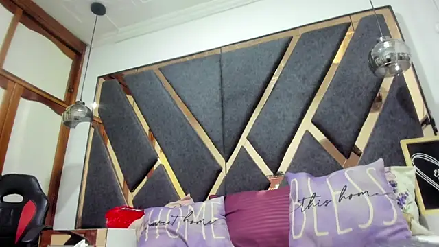 Maggyx online show from February 2026 01:22:02 PM