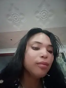 Snapshot of Maggyx chatting on July 2026 01:45:01 PM Maggyx online show from July 2026 01:45:01 PM