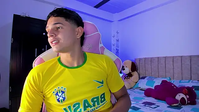 Adrian Prime  online show from March 2026 06:53:02 PM