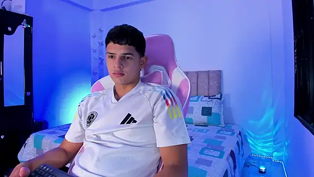 Adrian Prime  online show from March 2026 07:06:02 PM