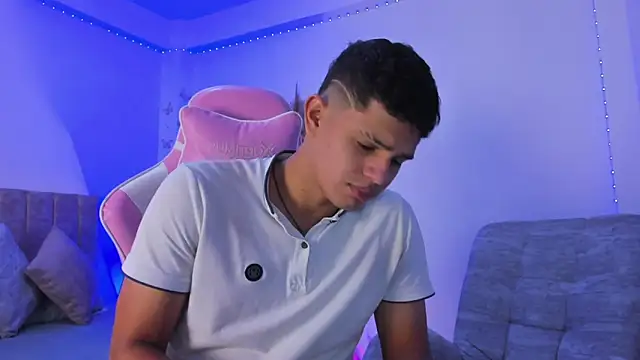 Adrian Prime  online show from May 2026 07:02:02 PM