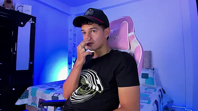 Adrian Prime  online show from March 2026 06:36:01 PM