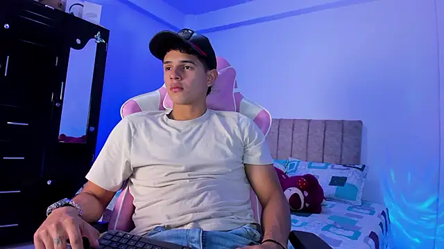 Adrian Prime  online show from March 2026 06:45:01 PM