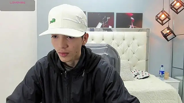 Asher costa online show from April 2026 11:41:02 PM