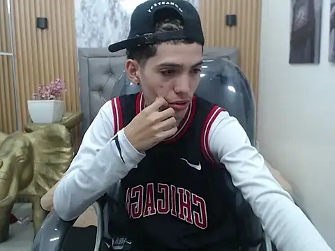 Asher costa online show from March 2026 11:39:01 PM