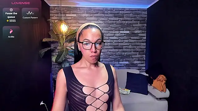 Snapshot of isabella_star_ chatting on June 2026 12:55:02 PM isabella star online show from June 2026 12:55:02 PM
