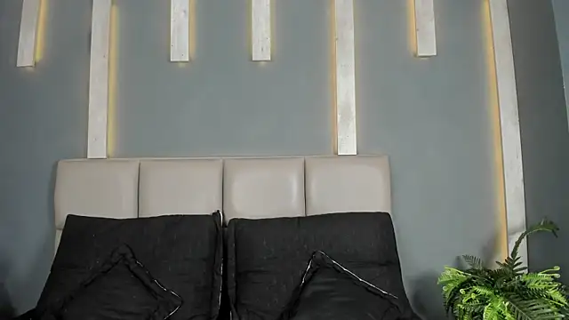 Snapshot of TSExoticFuck chatting on February 2026 07:35:02 PM TSExoticFuck online show from February 2026 07:35:02 PM