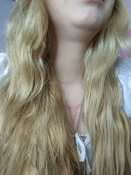 isaneptuneuwu online show from March 2026 01:31:02 AM