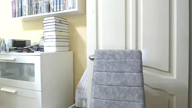 Snapshot of Tasiya chatting on February 2026 09:53:02 AM Tasiya online show from February 2026 09:53:02 AM