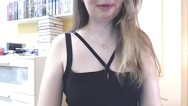 Snapshot of Tasiya chatting on February 2026 08:09:01 PM Tasiya online show from February 2026 08:09:01 PM