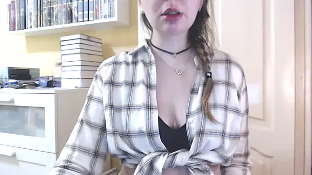 Snapshot of Tasiya chatting on February 2026 10:12:01 AM Tasiya online show from February 2026 10:12:01 AM