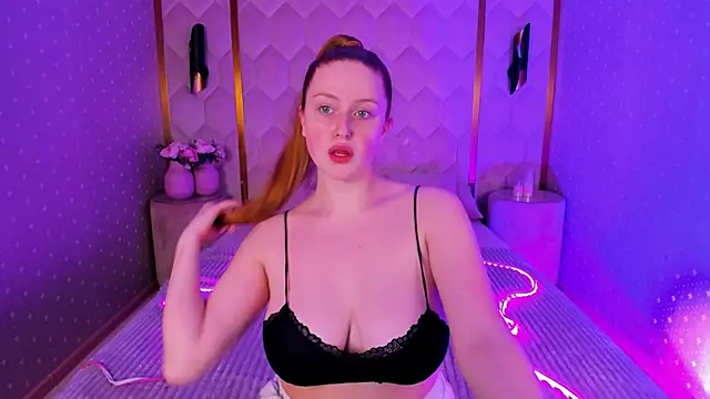 EvelinaBev online show from March 2026 02:33:02 PM