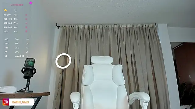 karinnixx online show from February 2026 09:47:01 PM