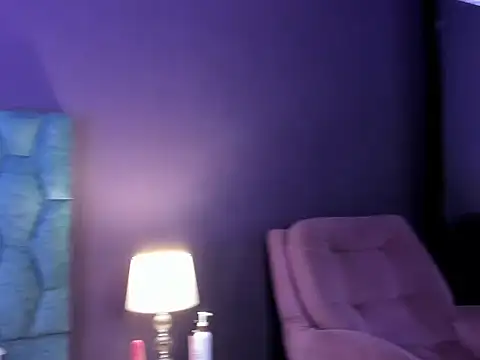 mia brookllyn online show from February 2026 07:36:02 PM