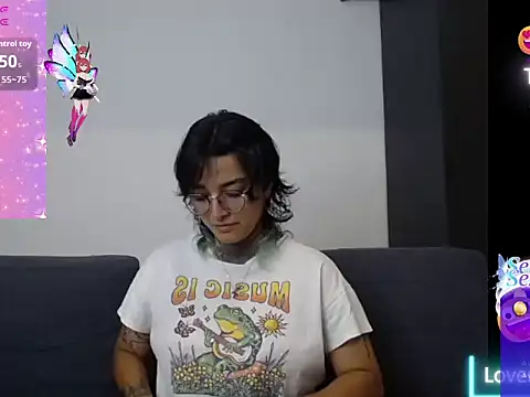 Ivyravens online show from March 2026 10:54:01 PM