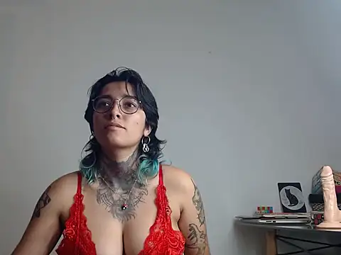 Ivyravens online show from February 2026 11:49:01 PM