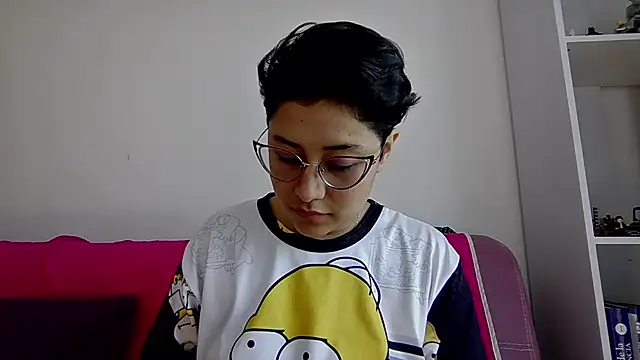 Juliexxxxtasy online show from February 2026 01:33:02 PM