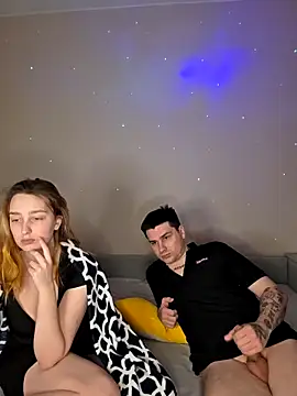 ToxyFoxyy online show from February 2026 02:36:02 PM