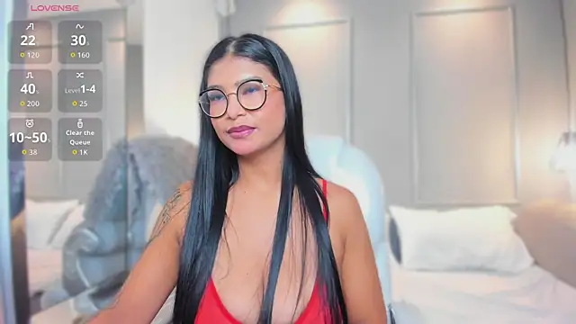 Snapshot of MiaSmit_ chatting on February 2026 03:06:01 AM MiaSmit online show from February 2026 03:06:01 AM