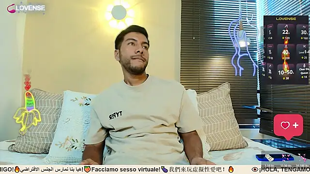 Max Hornye online show from March 2026 12:01:02 PM