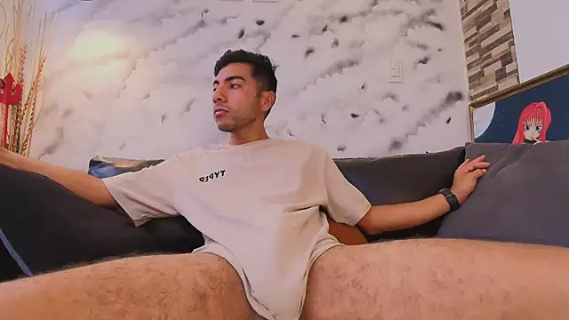 Max Hornye online show from March 2026 07:06:02 PM