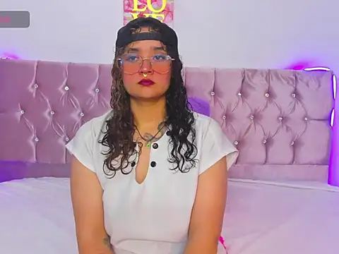 Snapshot of Black_Tara chatting on February 2026 01:47:04 AM Black Tara online show from February 2026 01:47:04 AM