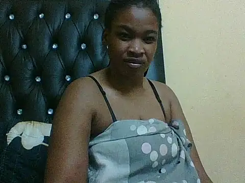 Juicylipss88 online show from February 2026 12:07:01 PM