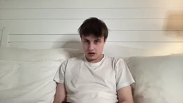 NoahhSkye online show from February 2026 08:30:02 PM