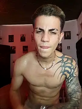 paul-mendezx online show from April 2026 07:58:01 PM