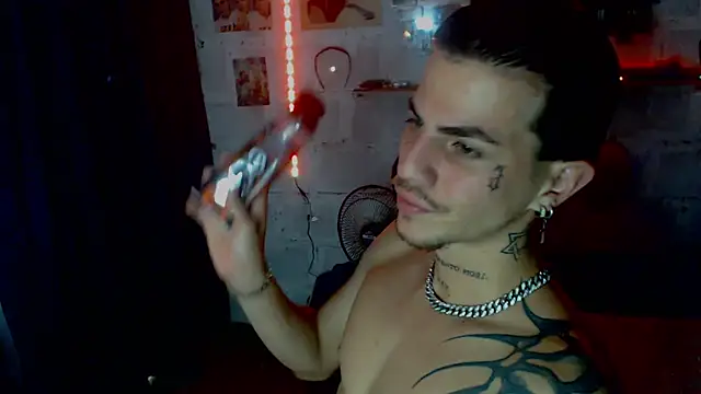 paul-mendezx online show from February 2026 06:16:02 PM