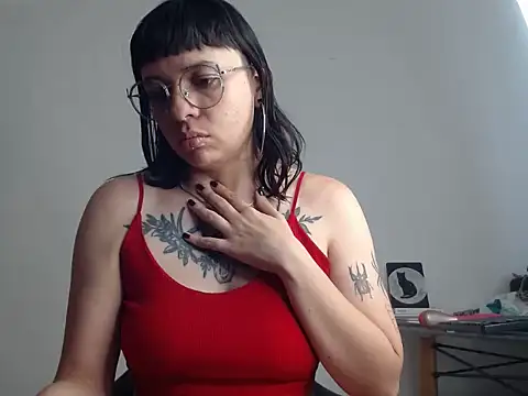 Snapshot of LanaGodard chatting on February 2026 05:02:01 PM LanaGodard online show from February 2026 05:02:01 PM