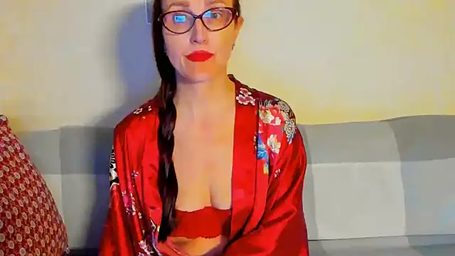 beddable woman online show from May 2026 08:30:02 PM