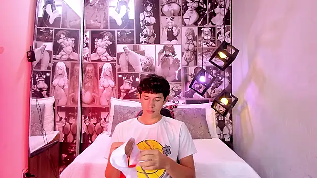 Christian Foxx online show from March 2026 01:37:01 PM