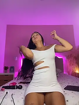 Snapshot of SofiaSiren chatting on February 2026 09:05:02 PM SofiaSiren online show from February 2026 09:05:02 PM