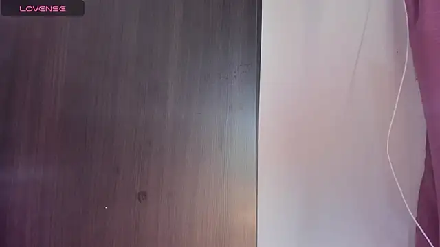 isabellalovestory online show from April 2026 09:28:01 PM