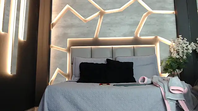 MiistressBlu online show from March 2026 01:51:01 PM