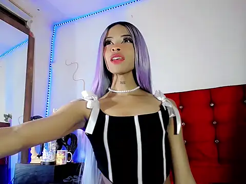 DahliaGill online show from March 2026 12:04:02 AM