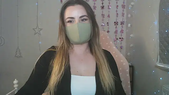 Avelina1 online show from April 2026 09:15:02 AM