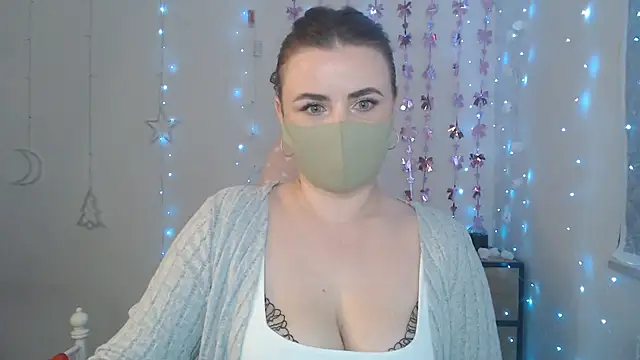 Avelina1 online show from April 2026 08:27:01 AM