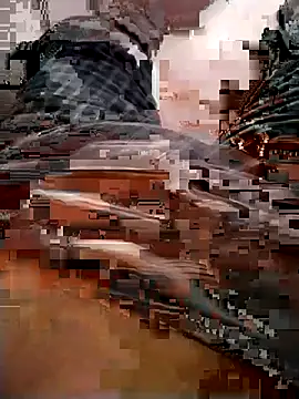 Urmen 18 online show from May 2026 02:05:01 PM