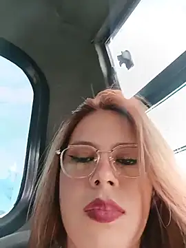 Snapshot of Rouse_24_ chatting on February 2026 03:52:01 PM Rouse 24 online show from February 2026 03:52:01 PM